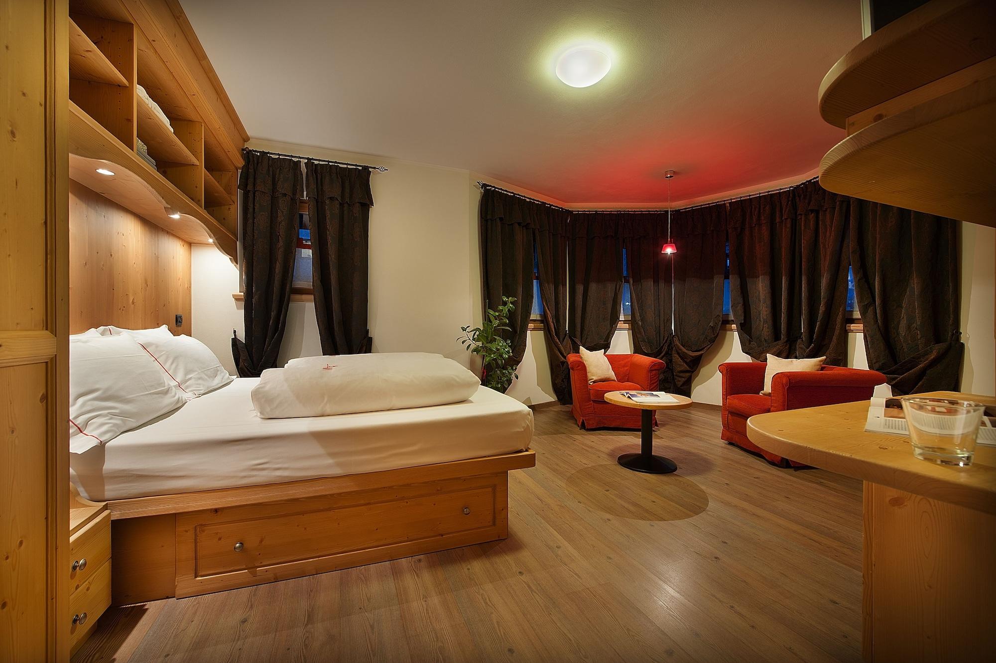 Hotel Meeting Ливиньо Экстерьер фото