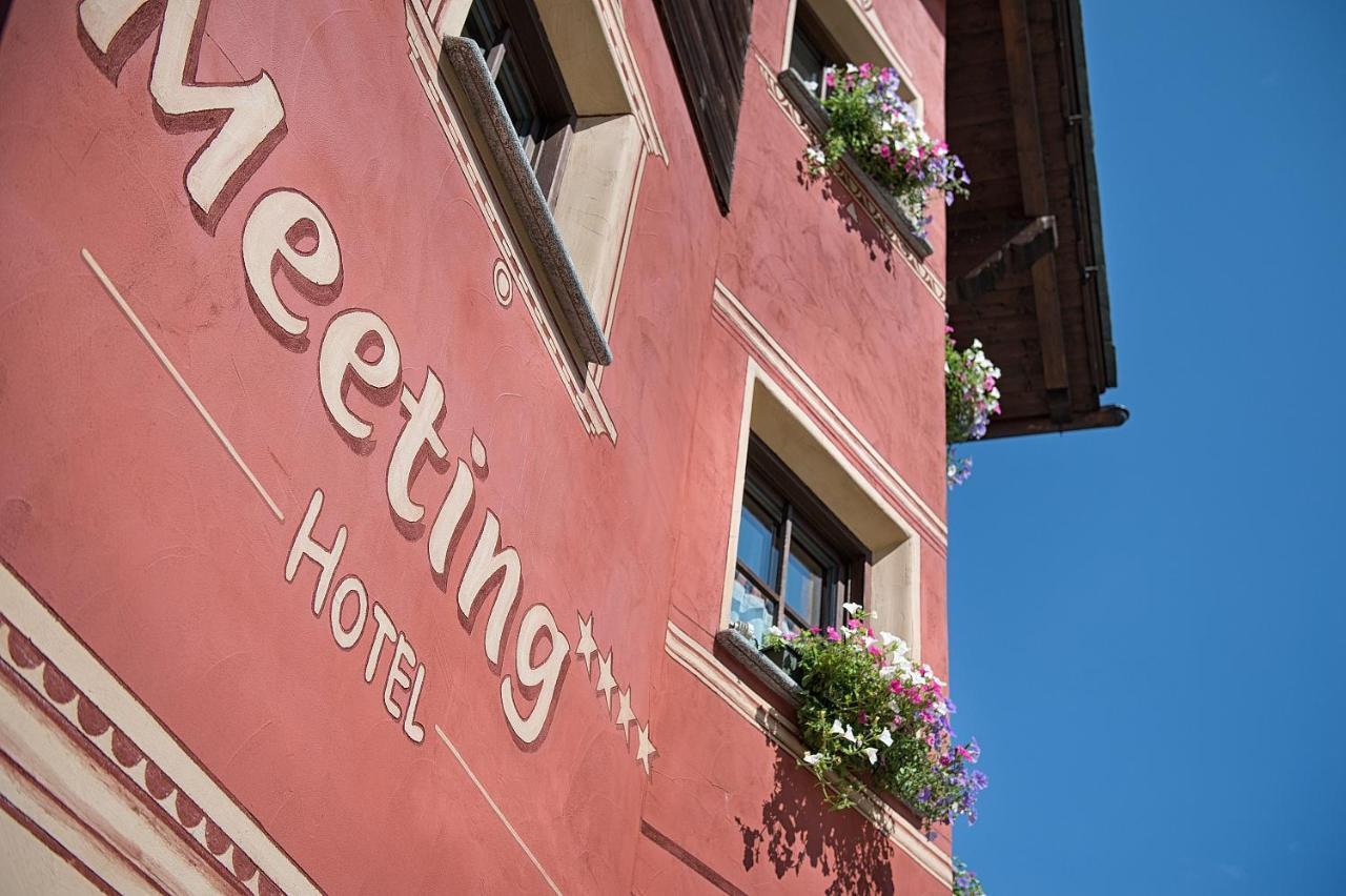 Hotel Meeting Ливиньо Экстерьер фото